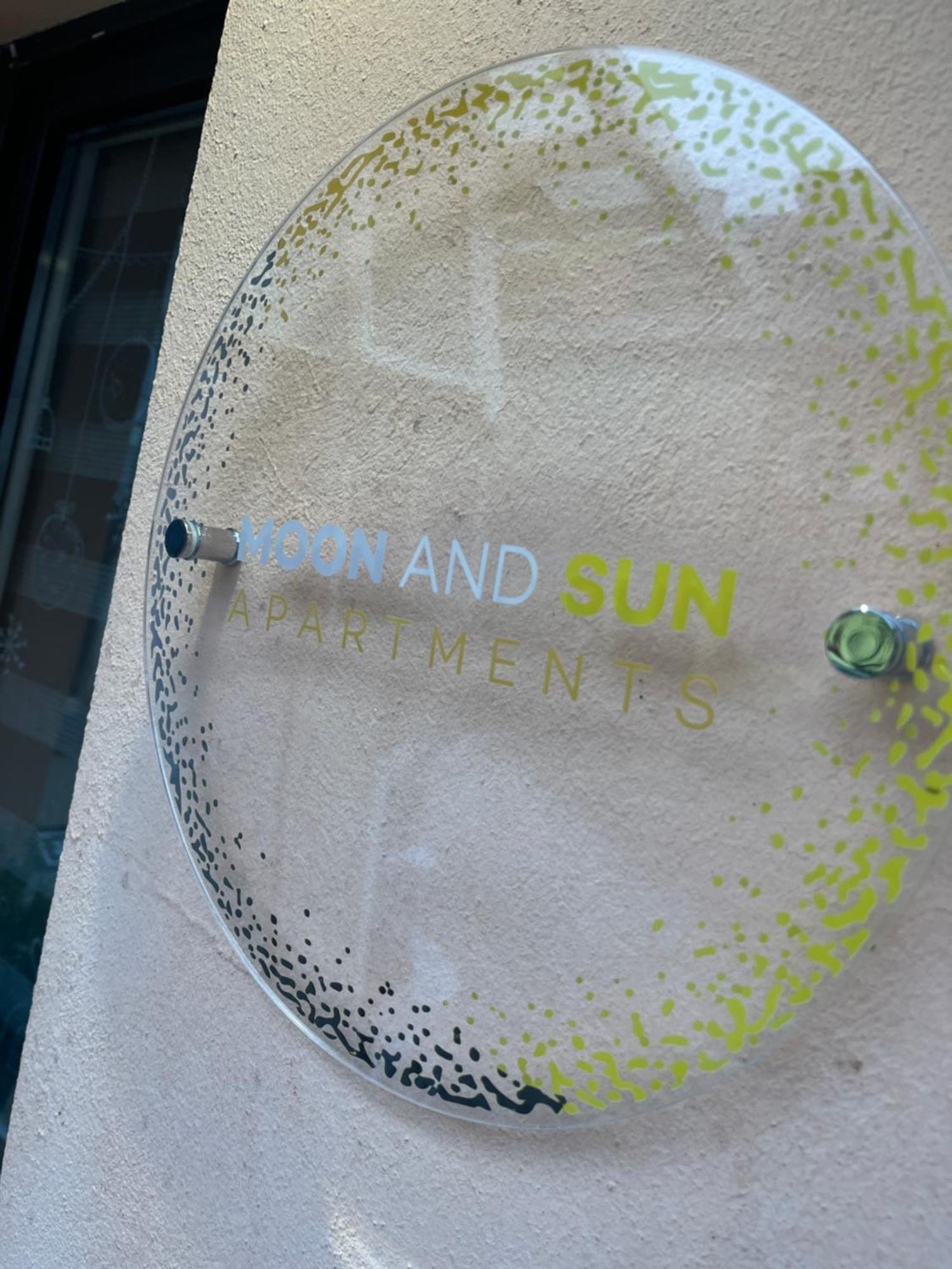 Moon And Sun Apartments Hermannstadt Exterior foto
